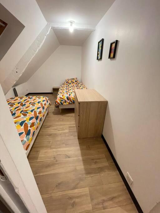 Charmante Maison A Evran Proche Dinan Et St Malo. Экстерьер фото